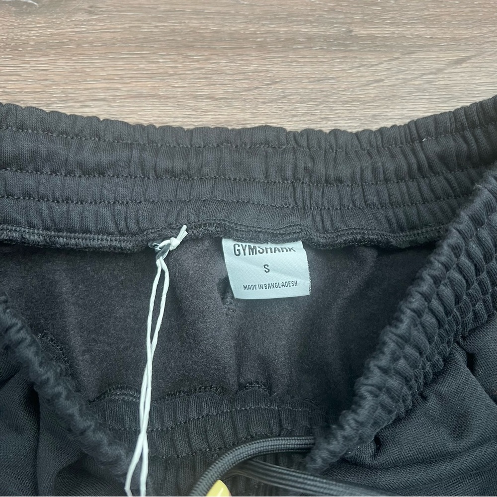 Gymshark Training Fleece Shorts - Picture 7 of 8
